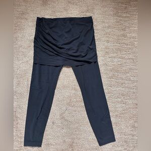 Cabi Size 8 Leggings with skirt